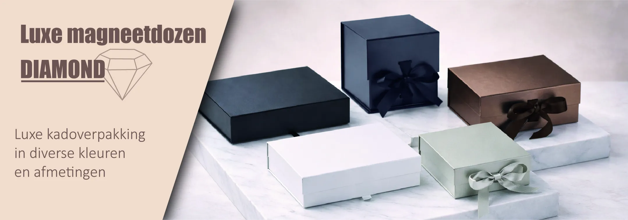 Magneetdozen met lintje, deze luxe geschenkverpakkingen zijn een kado op zich! Bestel snel online via onze webshop. 